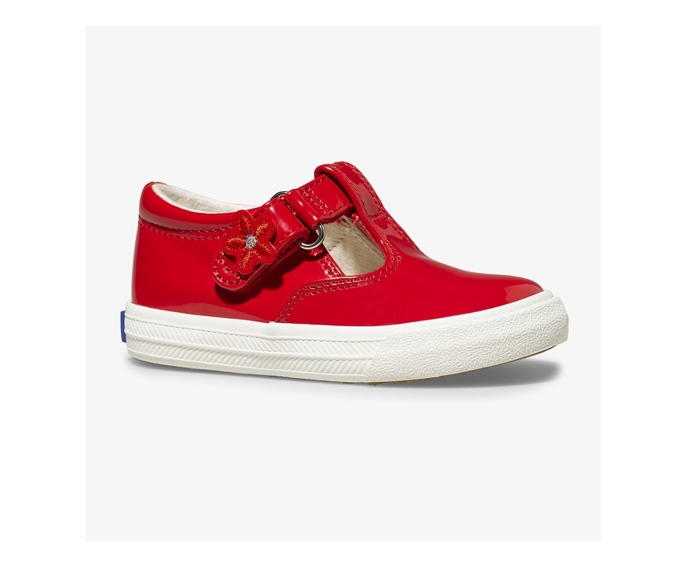 Keds Slip Ons Red - Daphne Patent - Kids CQLTUB-538